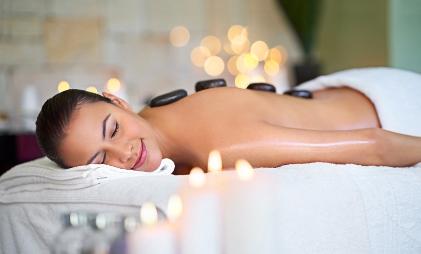 How massage supports relaxation circulation and wellbeing